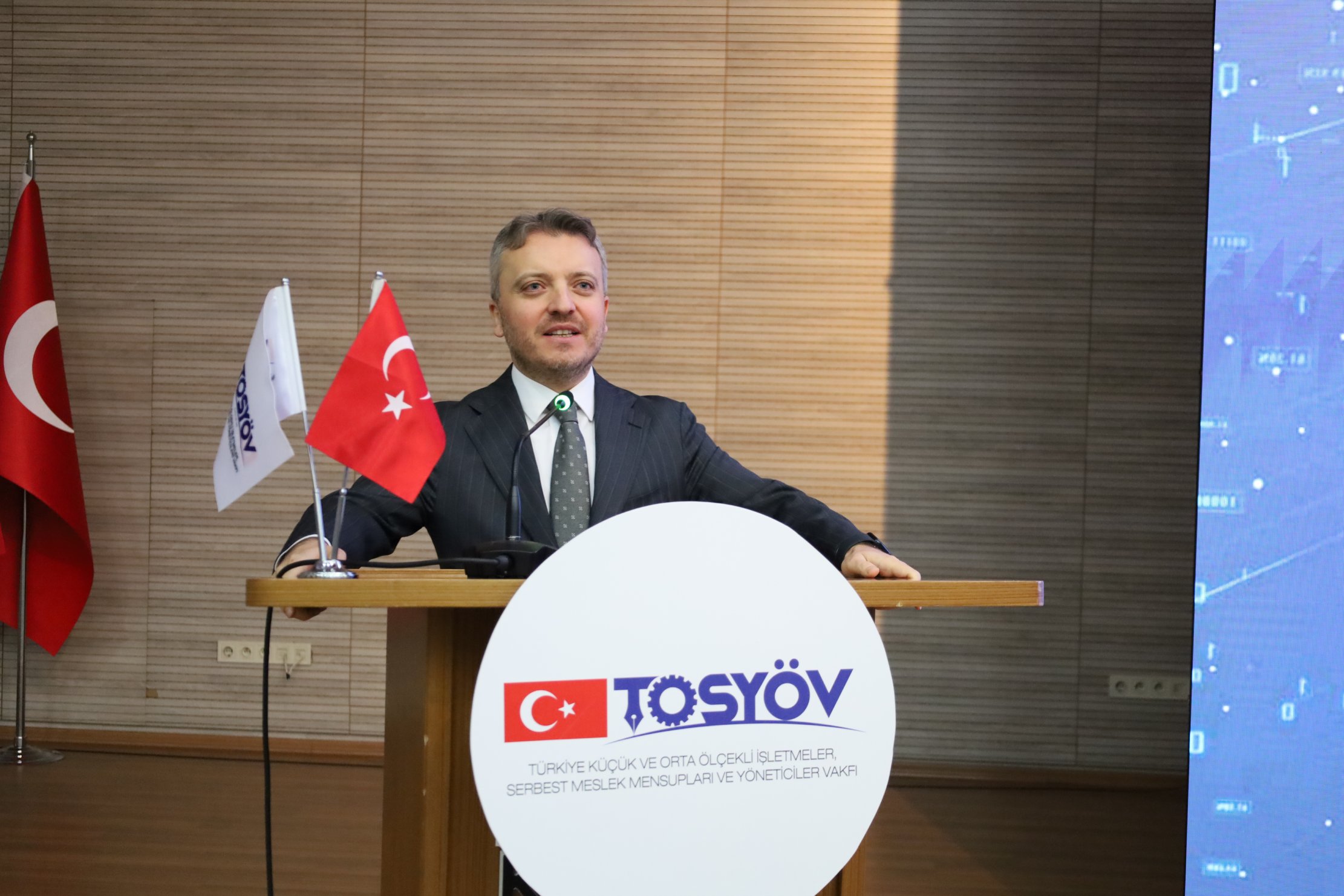 Sanayi Ve Teknoloji Bakan Yardımcısı Zekeriya Coştu