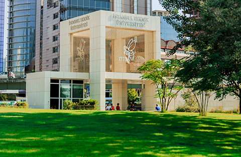 02 İstanbul Teknik Üniversitesi