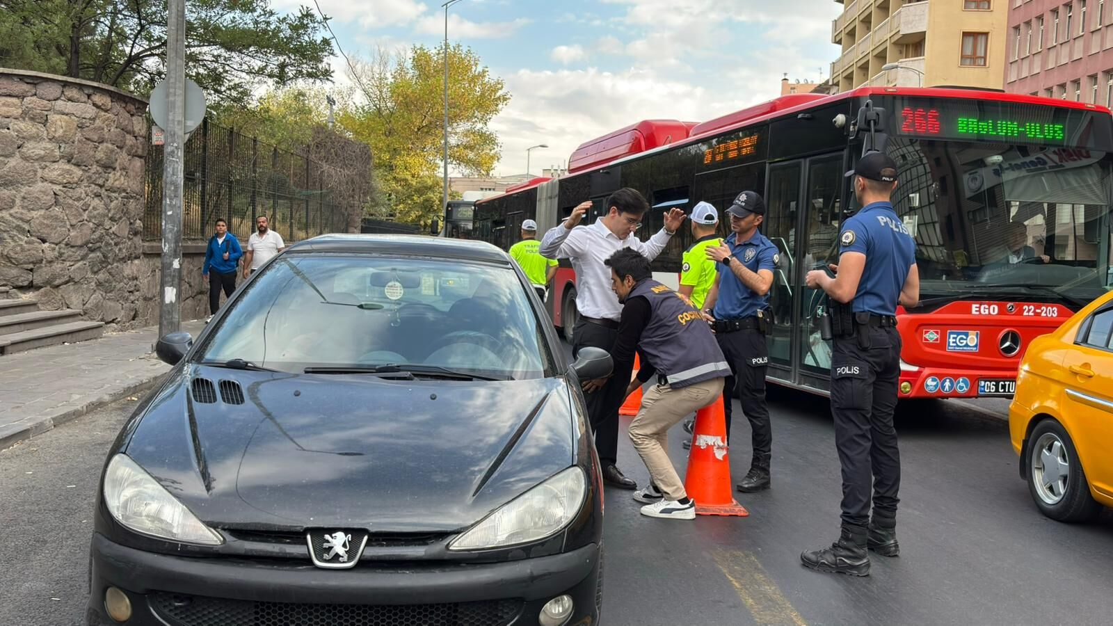 Ankara'da okul çevrelerinde denetim