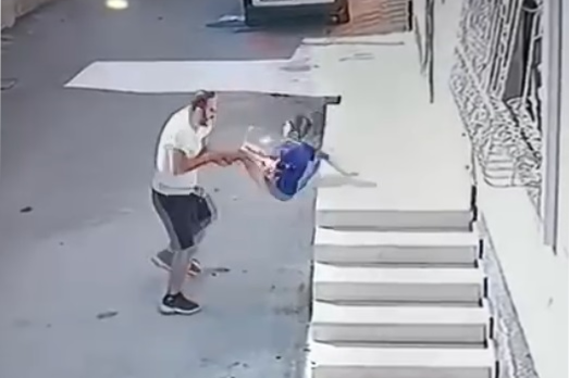 K O V A L A D I G I C O C U G U A Y A K B I L E G I N D E N T U T U P 990372 293847-1