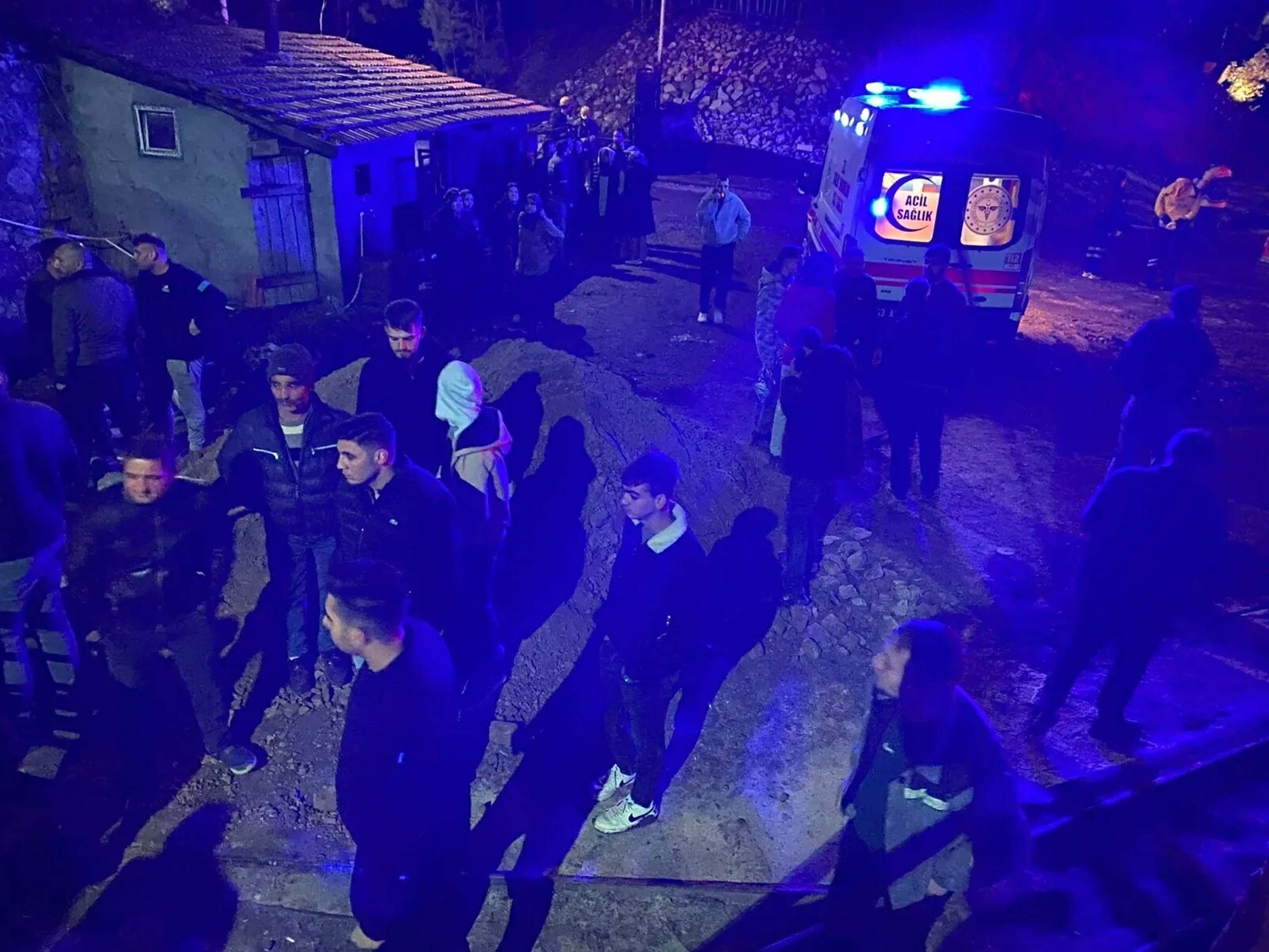 G E D I Z D E K A R B O N M O N O K S I T T E N E T K I L E N E N I S C 1061515 315057