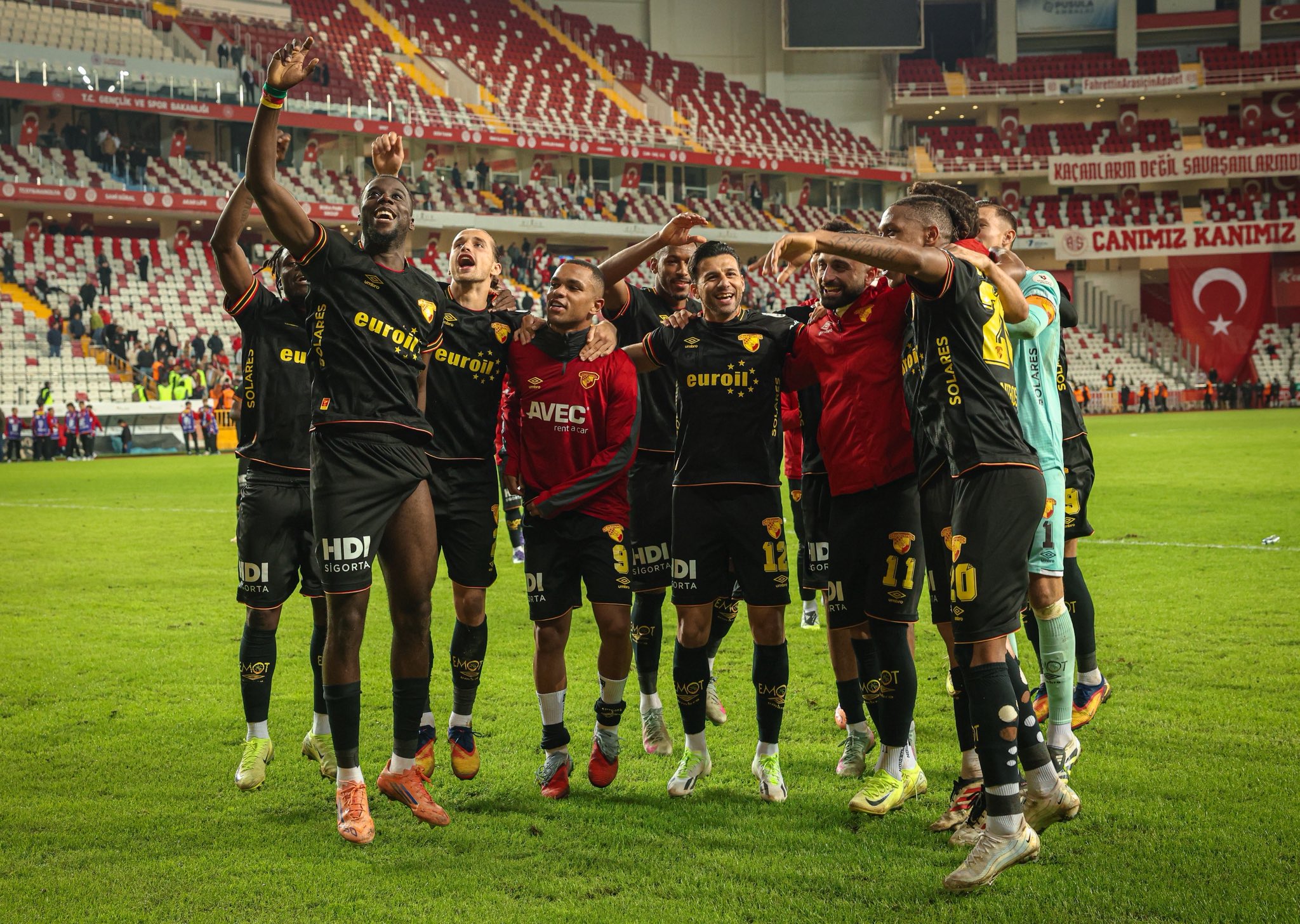 G7 A 1Yo X E A A0 F8 P-1