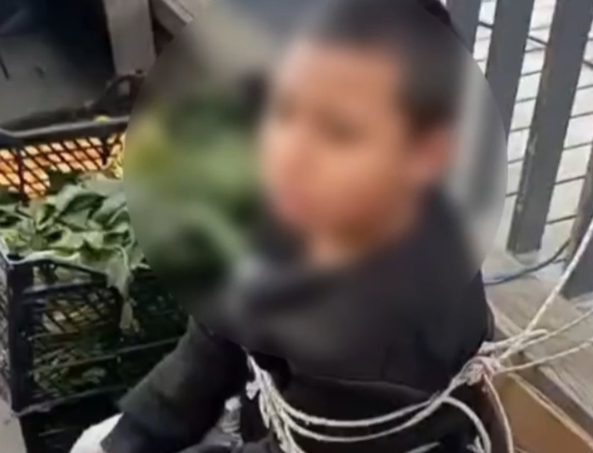 I S T A N B U L S A R I Y E R’ D E P A Z A R D A E S O F M A N C A 1057434 313822-1