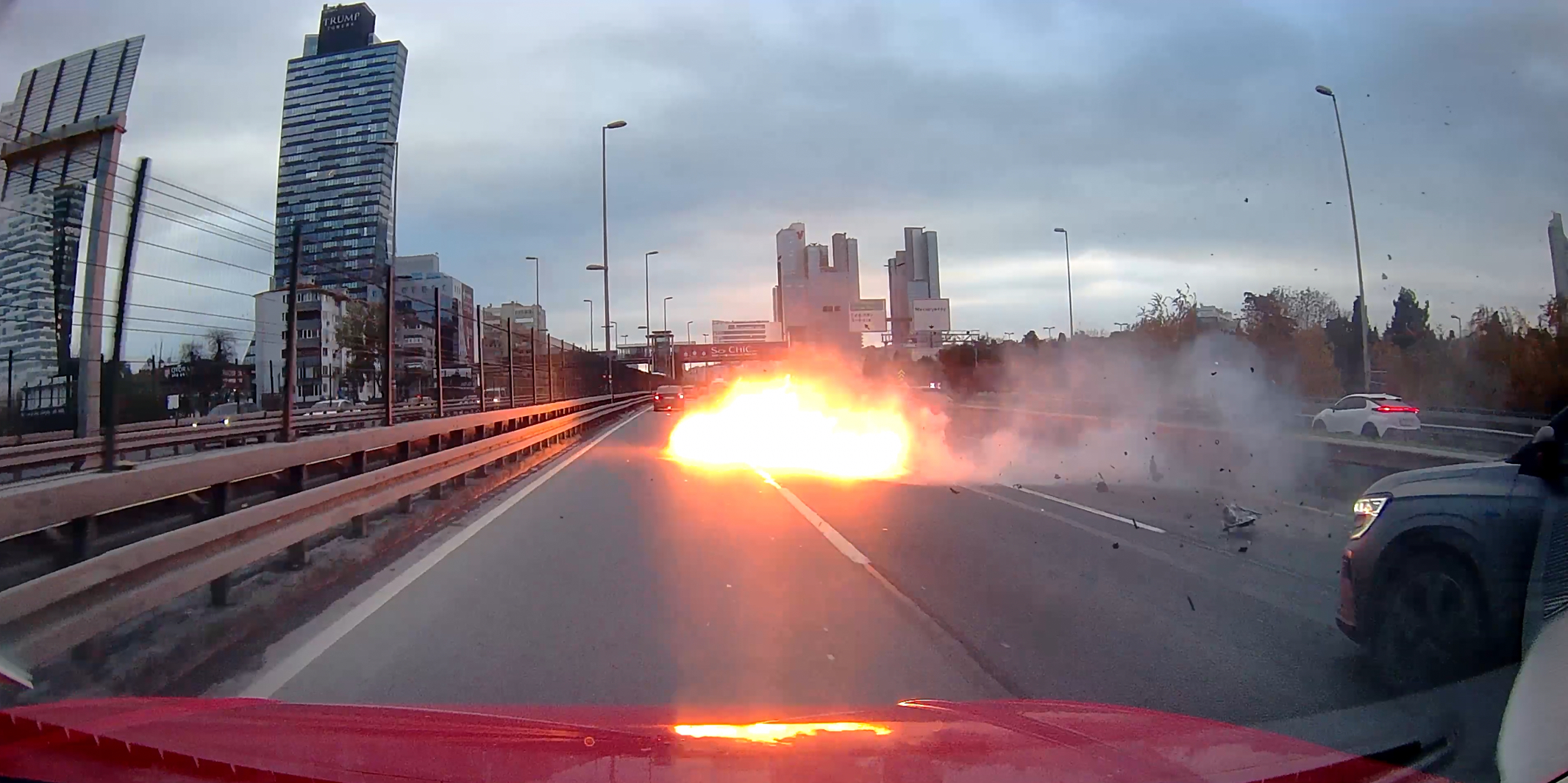 I S T A N B U L S I S L I’ D E M A K A S A T A N S U R U C U B A 1084507 321877