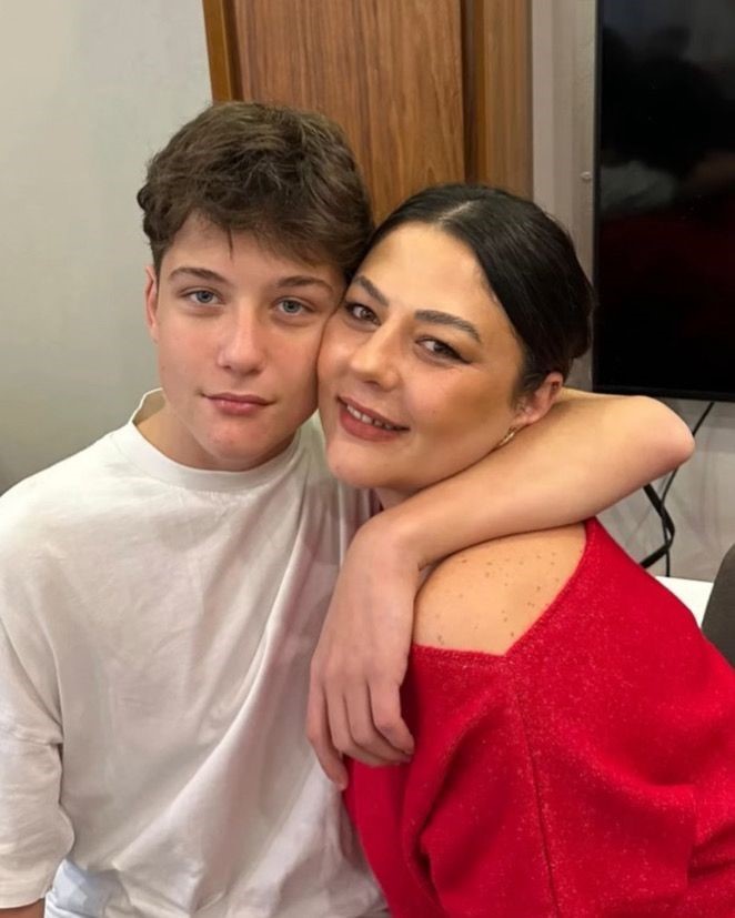 I S T A N B U L G U N G O R E N D E O L D U R U L E N A T L A S I N 1119793 332329