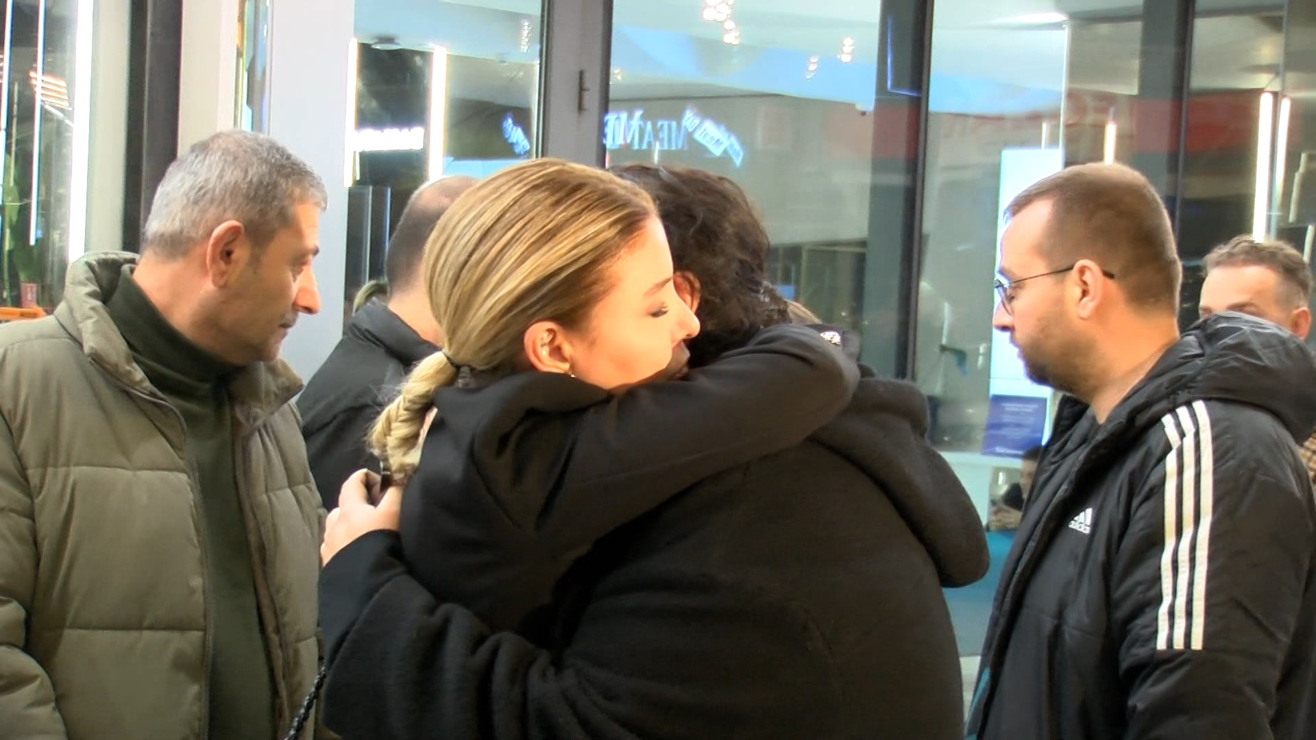 I S T A N B U L S A N A T C I F A T I H U R E K H A Y A T I N I K A 1142619 339257