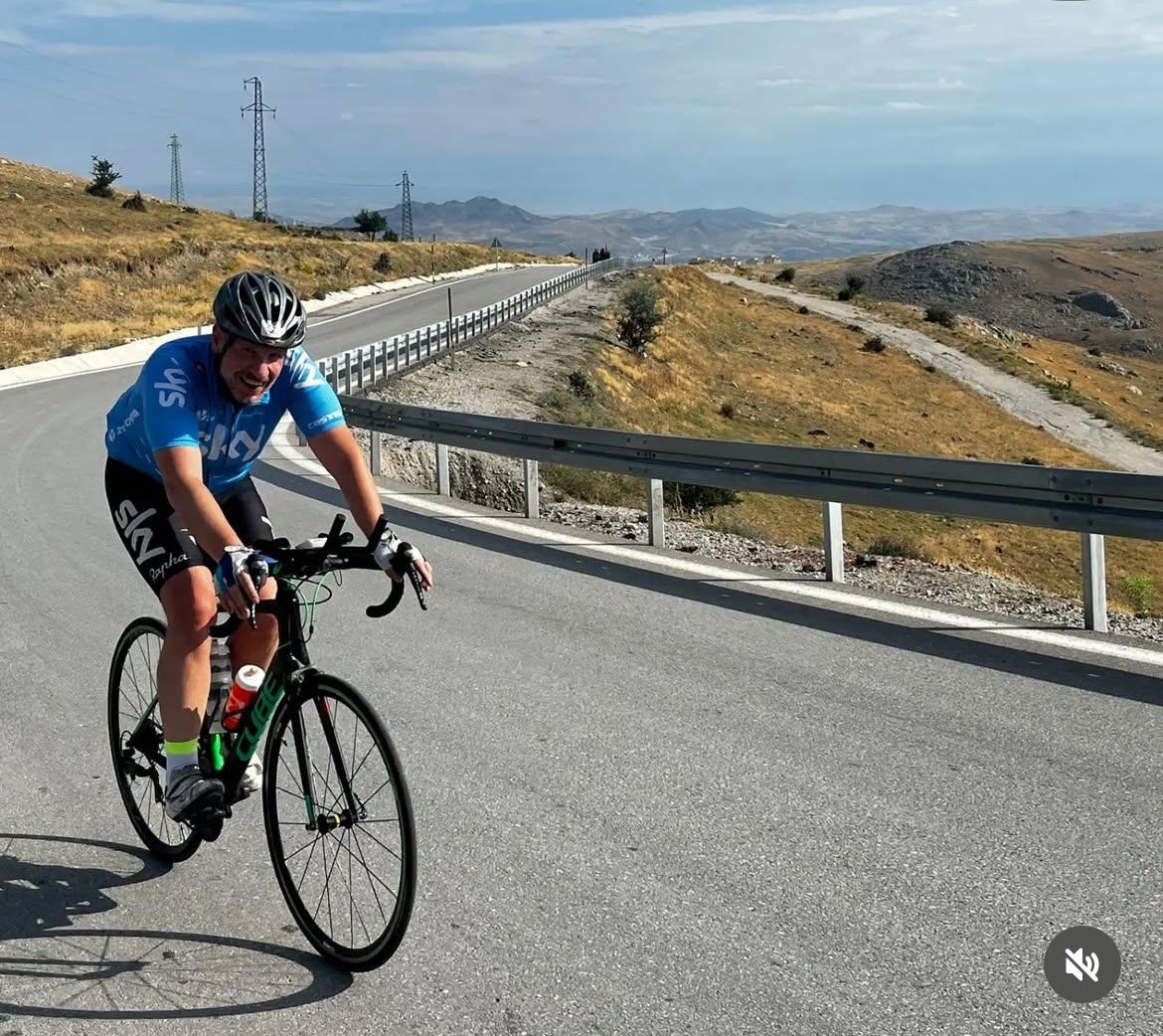 T R I A T L O N S P O R C U S U N U N O L D U G U K A Z A D A S A N I K 1126350 334257