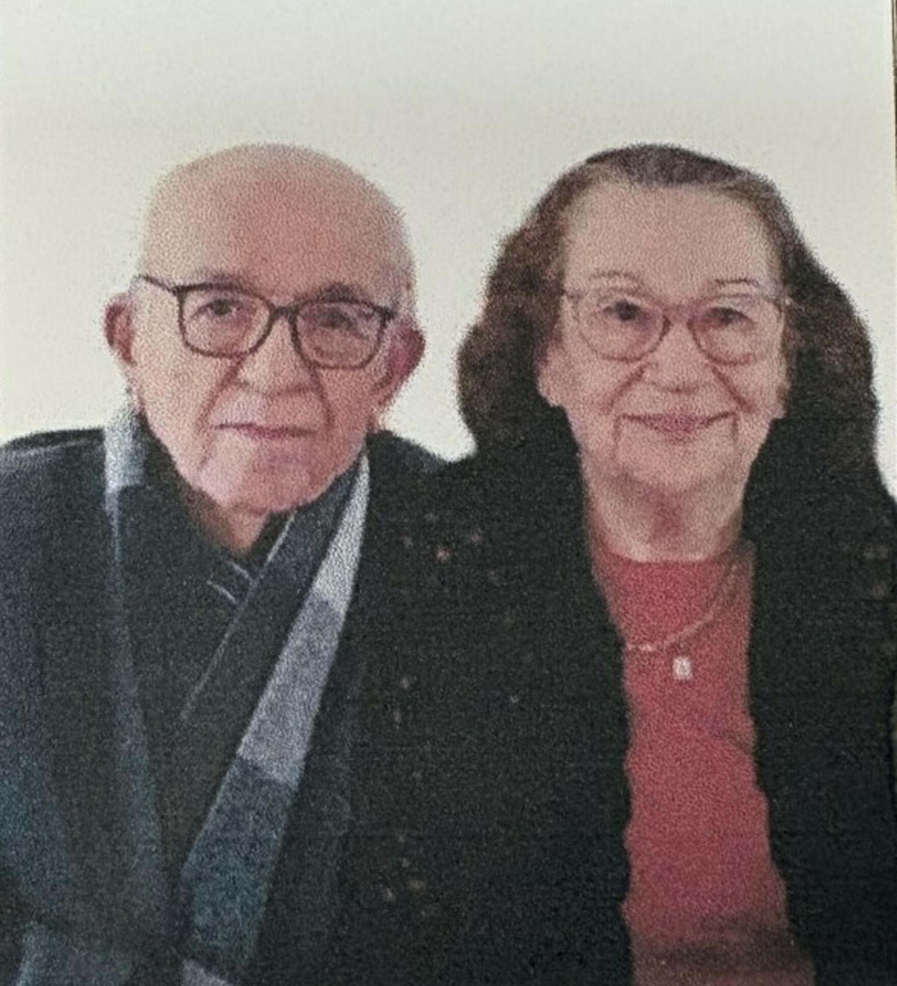 A Y D I N D A E V L E R I N D E O L U B U L U N A N C I F T I N C I 1178680 350143