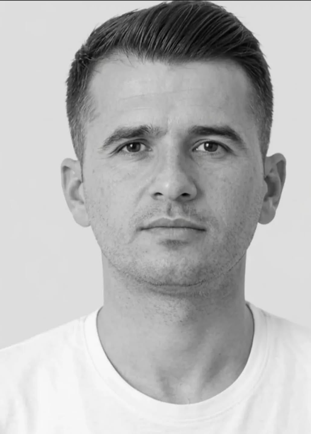 S E H I T D U S E N A S E L S A N T E K N I S Y E N I N I N A I L E S I 1224702 364151