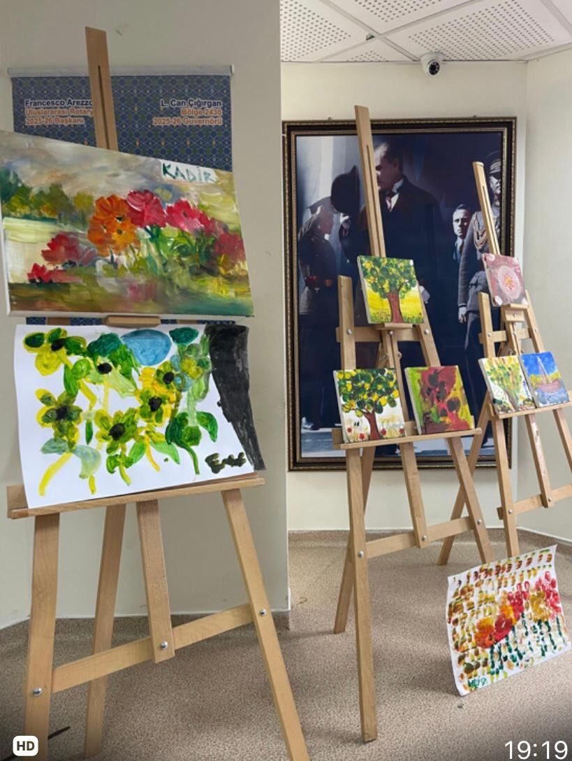 Öğrencilerin Emekleri