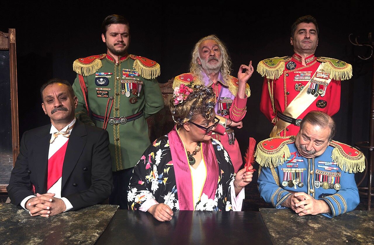 “Sahnede Hayat Buluyoruz” 6