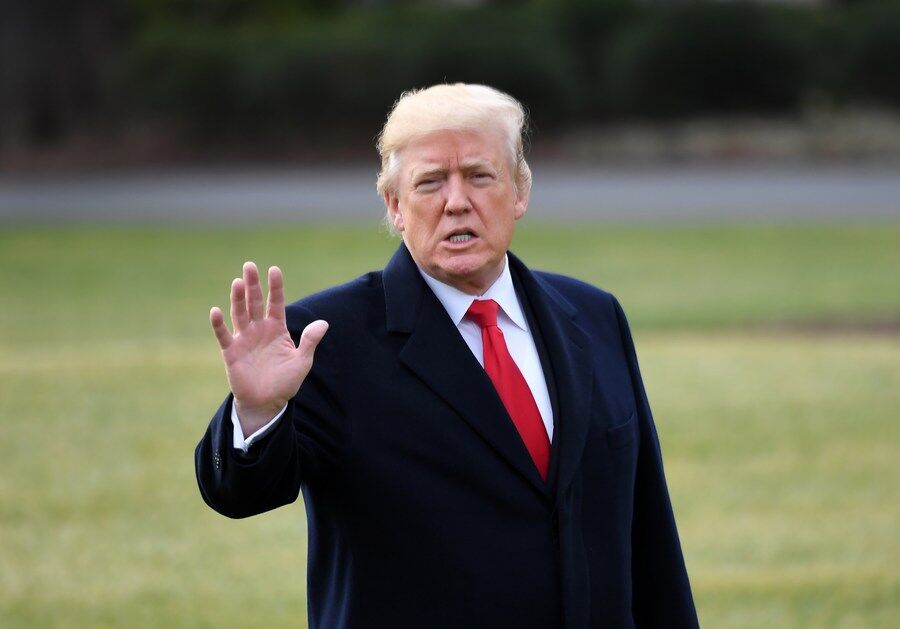 Trump'tan bazı medya kuruluşlarına Beyaz Saray yasağı