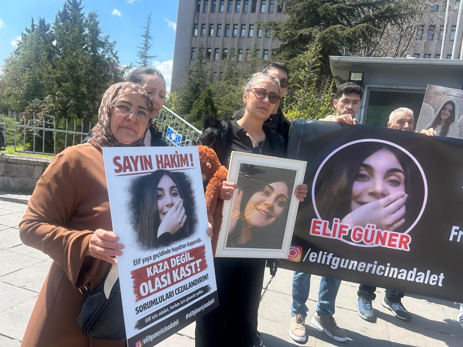 Y A Y A G E C I D I N D E O T O M O B I L I N C A R P T I G I E L I F’ 1271316 378369