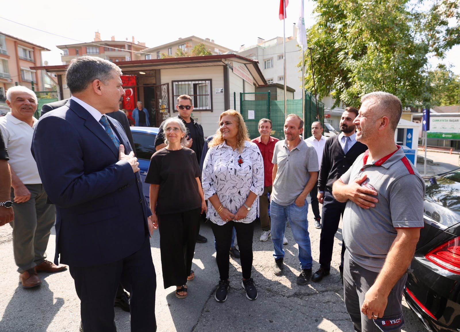 İçişleri Bakanı Çiftçi Ankara'da esnafı ziyaret etti
