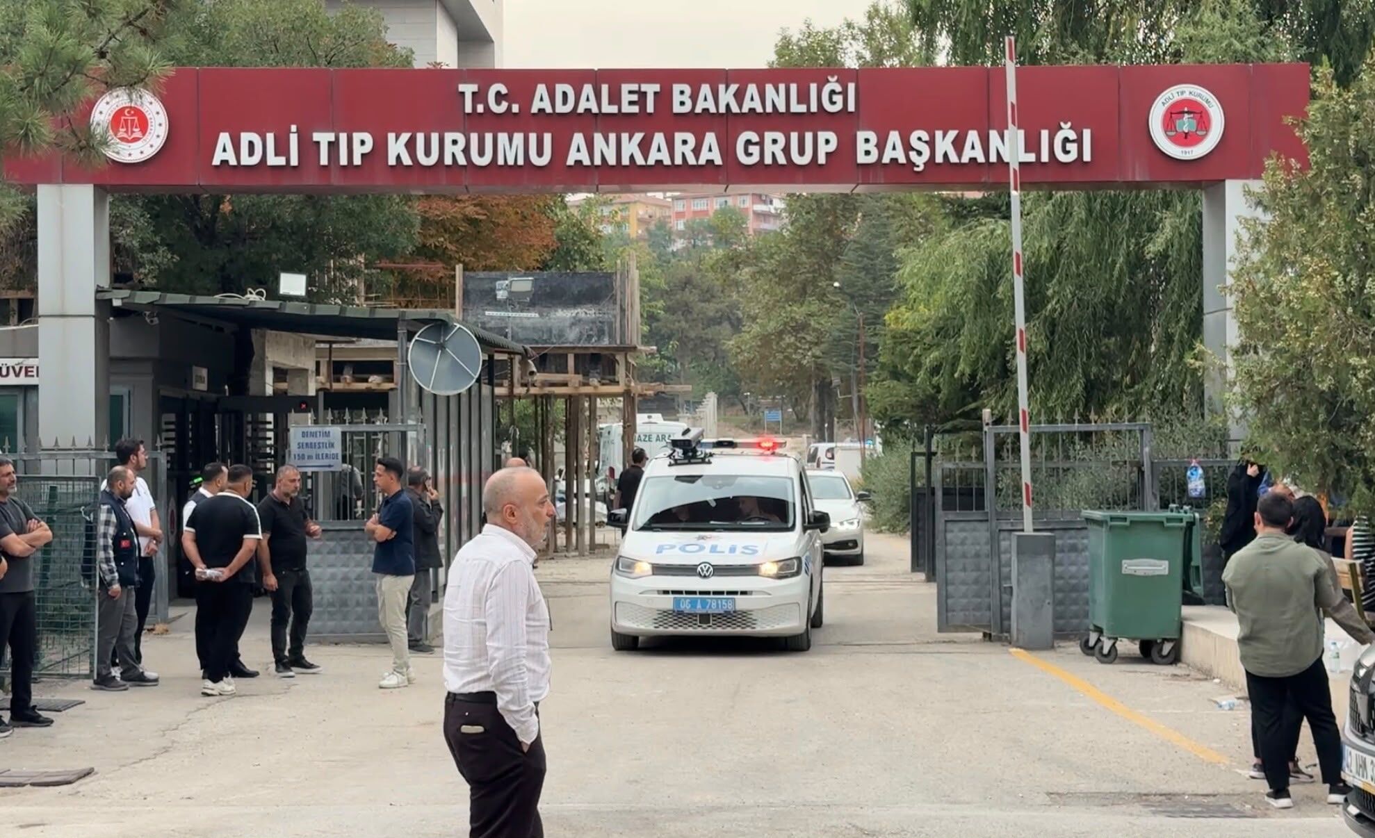 Ankara'da 3 kişiyi öldüren şüpheli, polisi görünce intihar etti