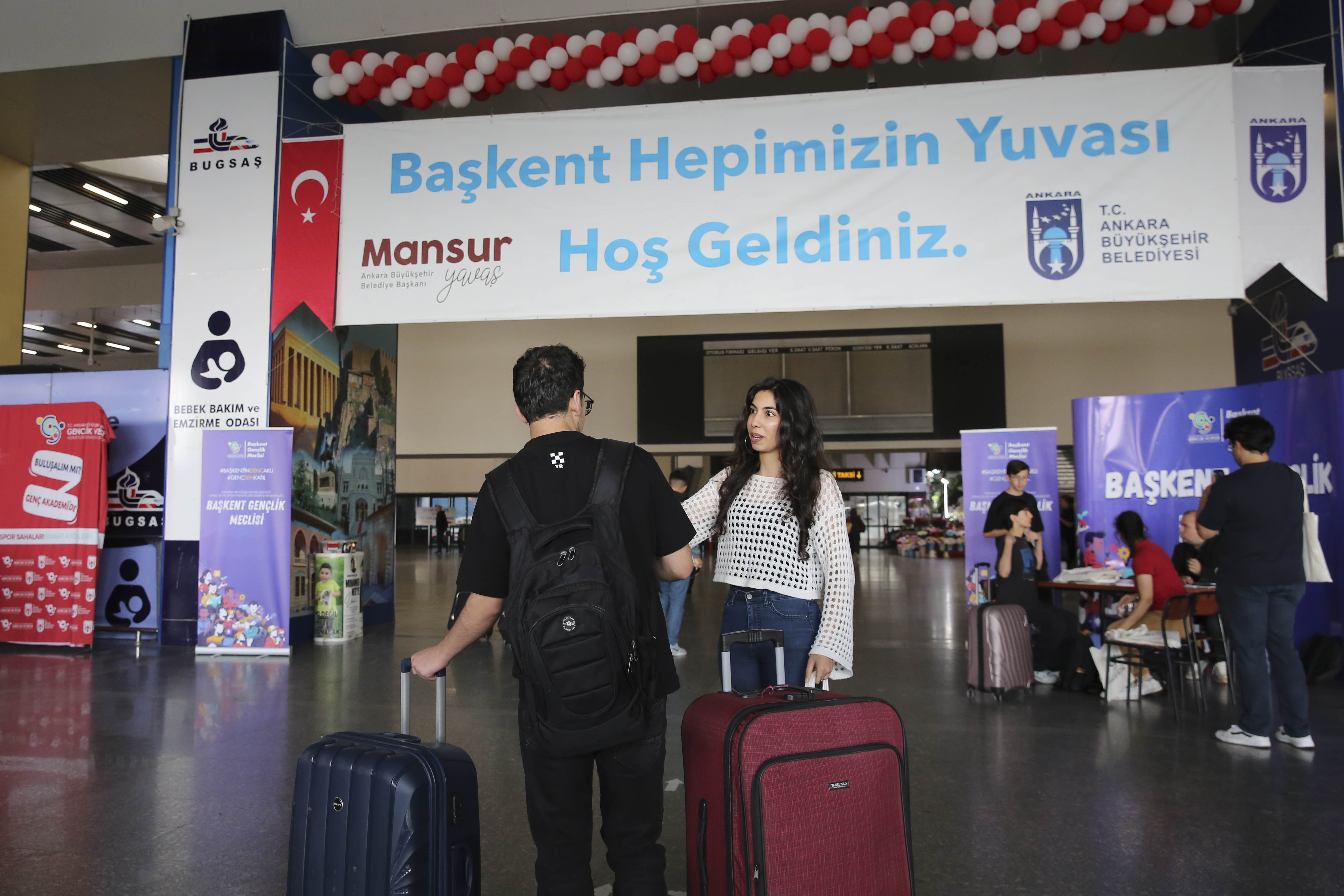 ABB öğrencileri AŞTİ'de karşılıyor