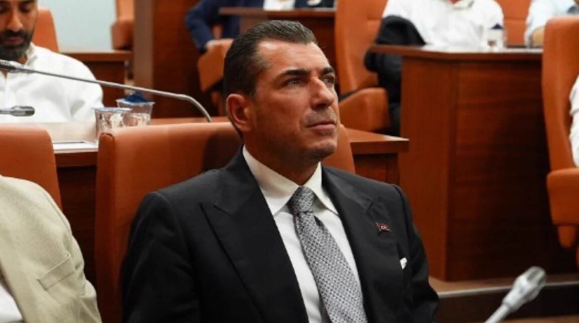 CHP'den istifa eden İBB meclis üyesi Ekrem Eray Arda'dan açıklama