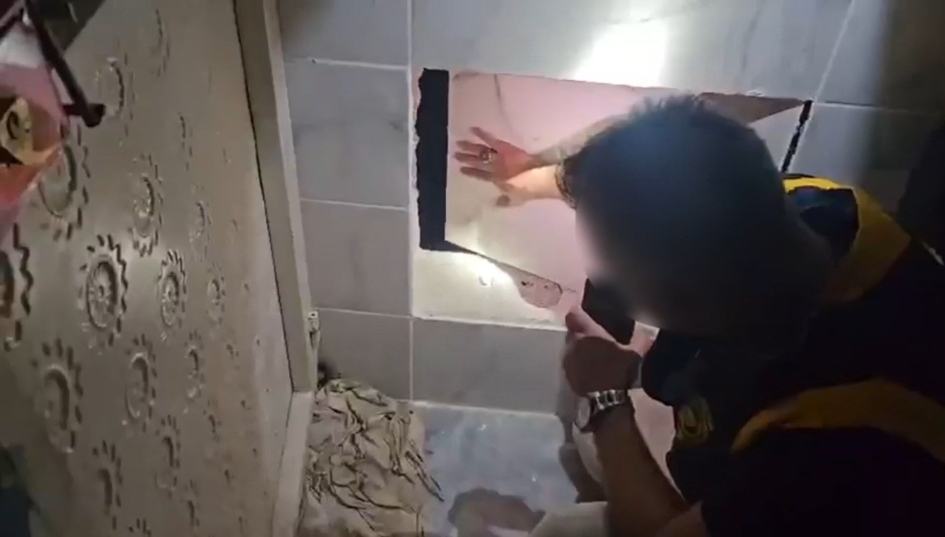 Cinayet şüphelisi gizli bölmede yakalandı