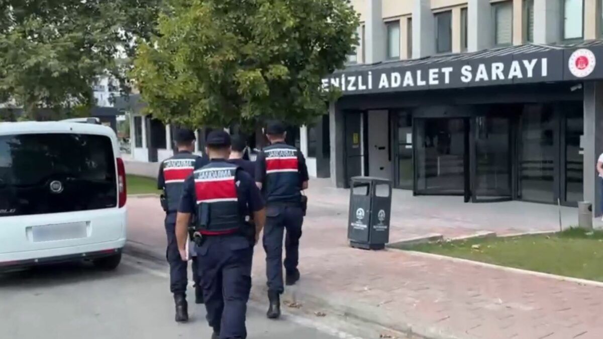 28 ilde DEAŞ operasyonları: 83 gözaltı