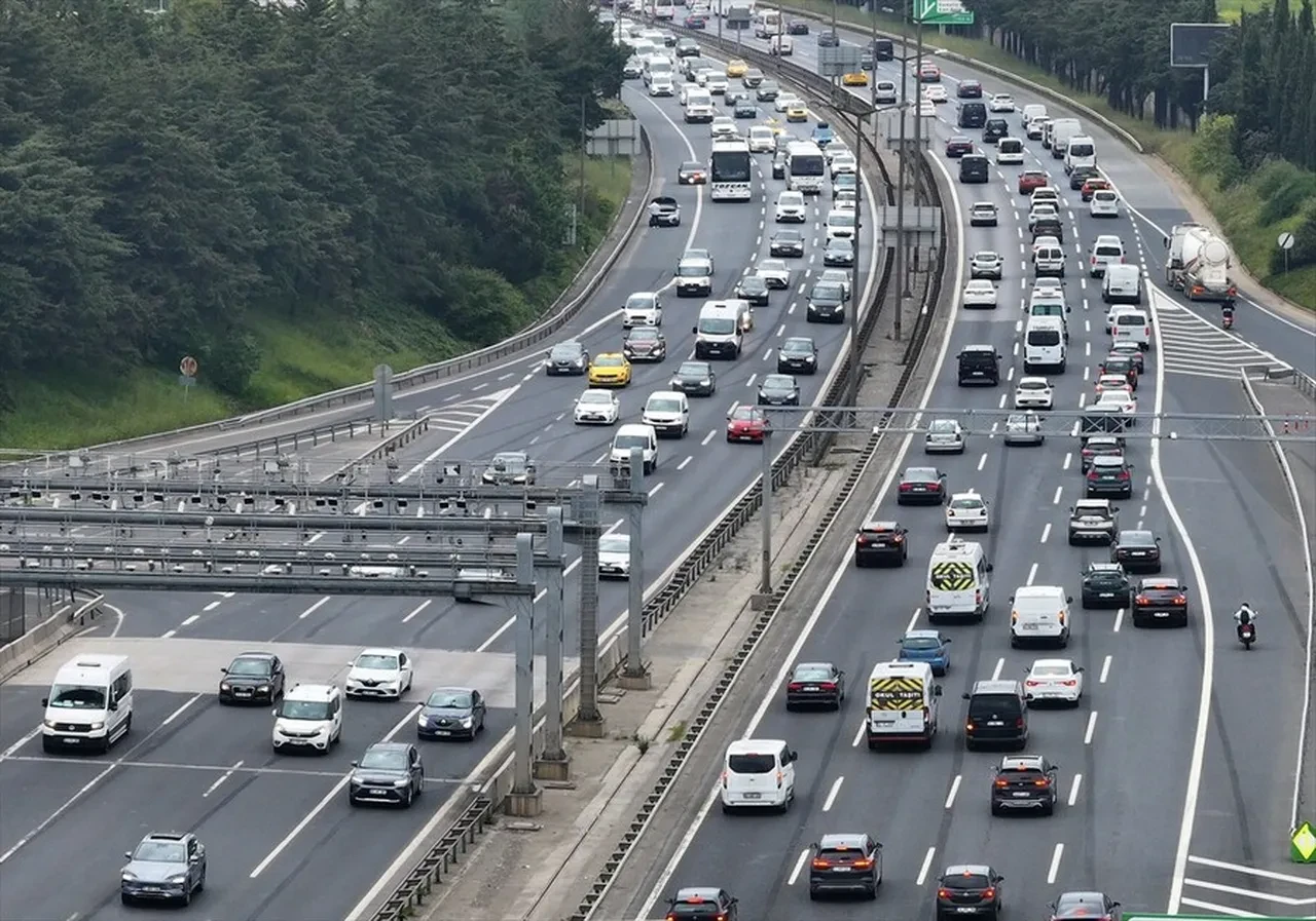 Sosyal Medyadaki İddialara İnanmayın! İşte Trafikteki Gerçek Hız Limitleri!