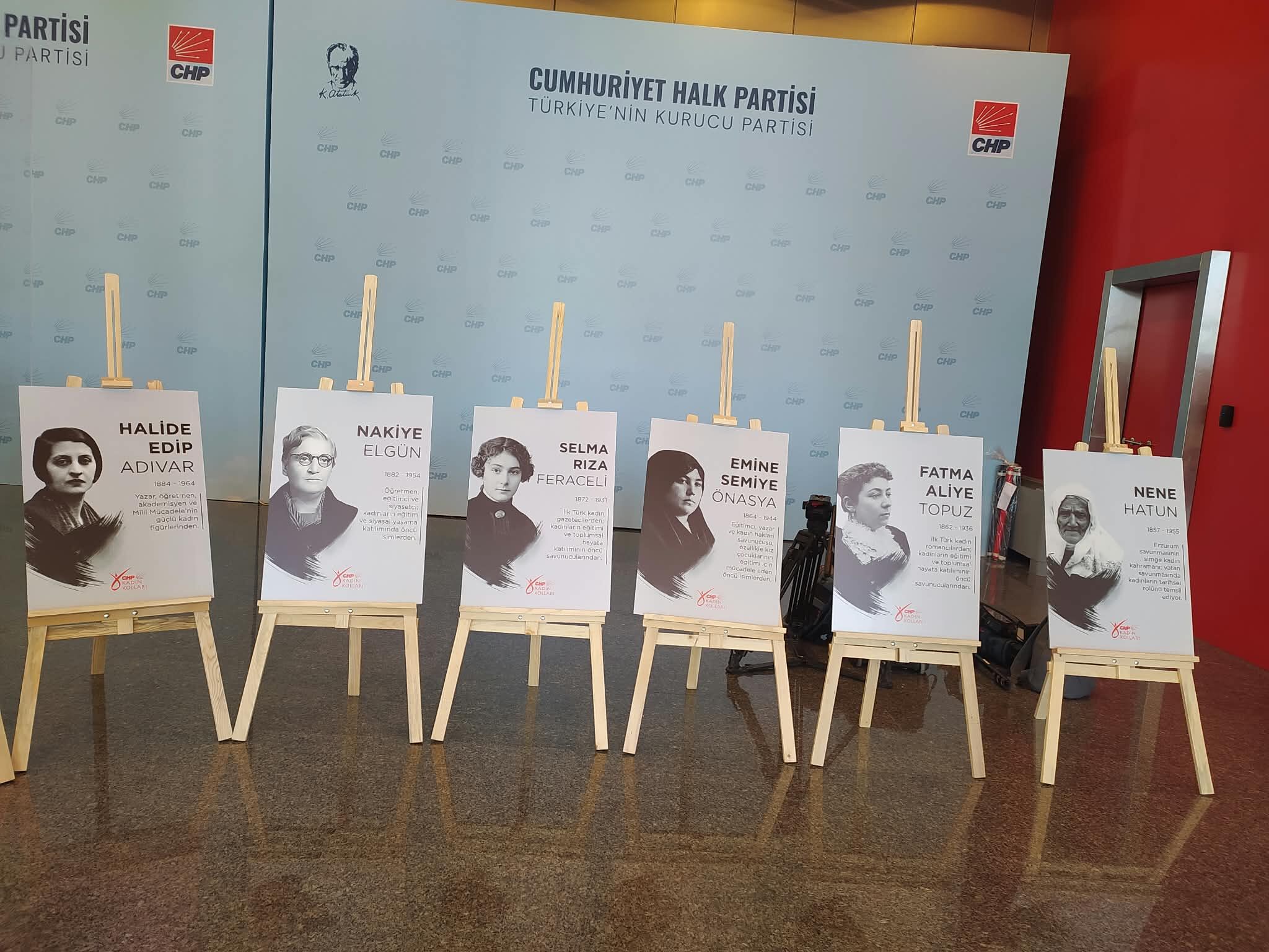 CHP Genel Merkezi’nde 103 Kadın Sergisi açıldı