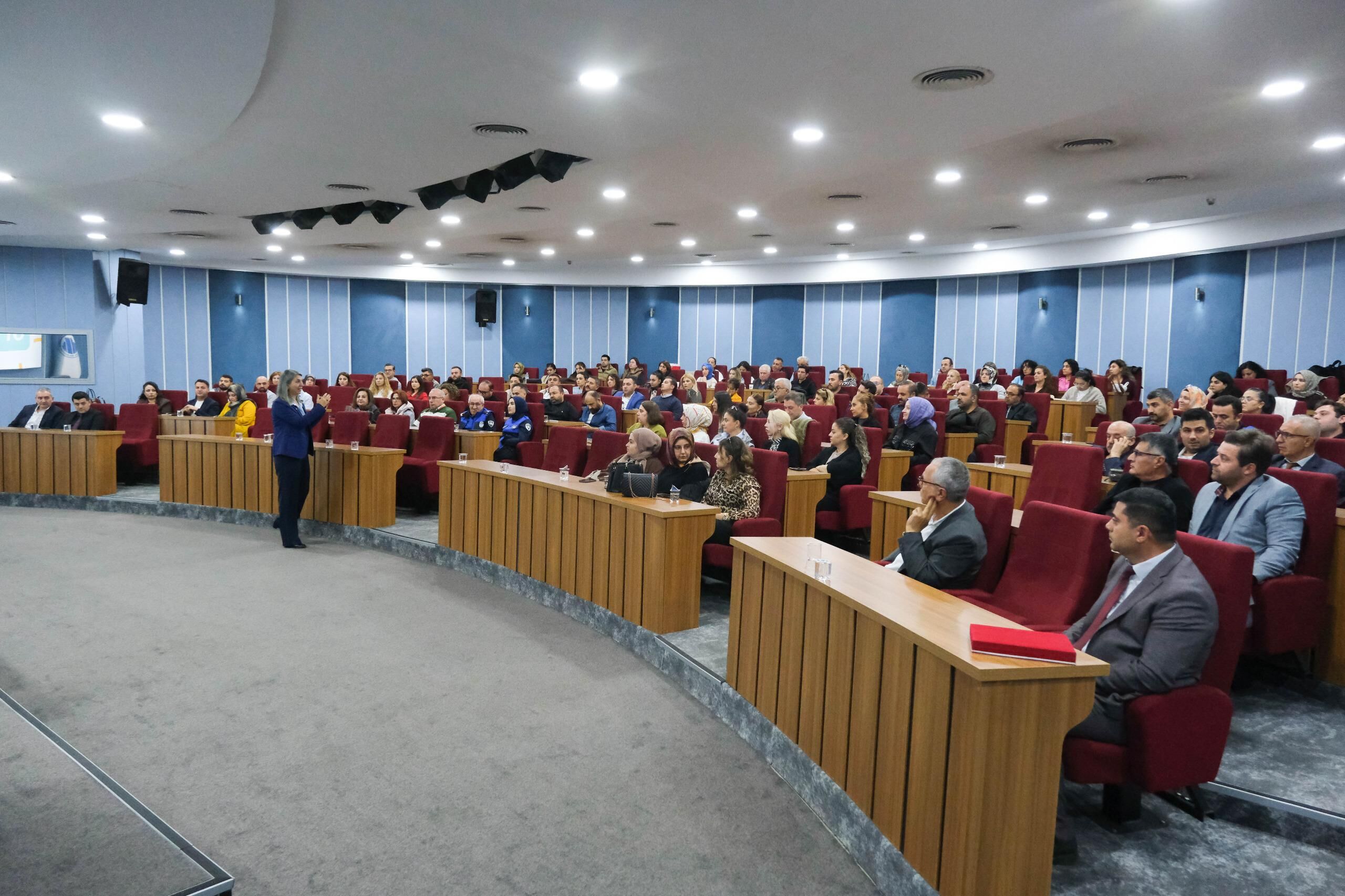 Altindağ Beledi̇yesi̇’nden Personele ‘’Kamu Eti̇ği̇” Semi̇neri̇ (2)