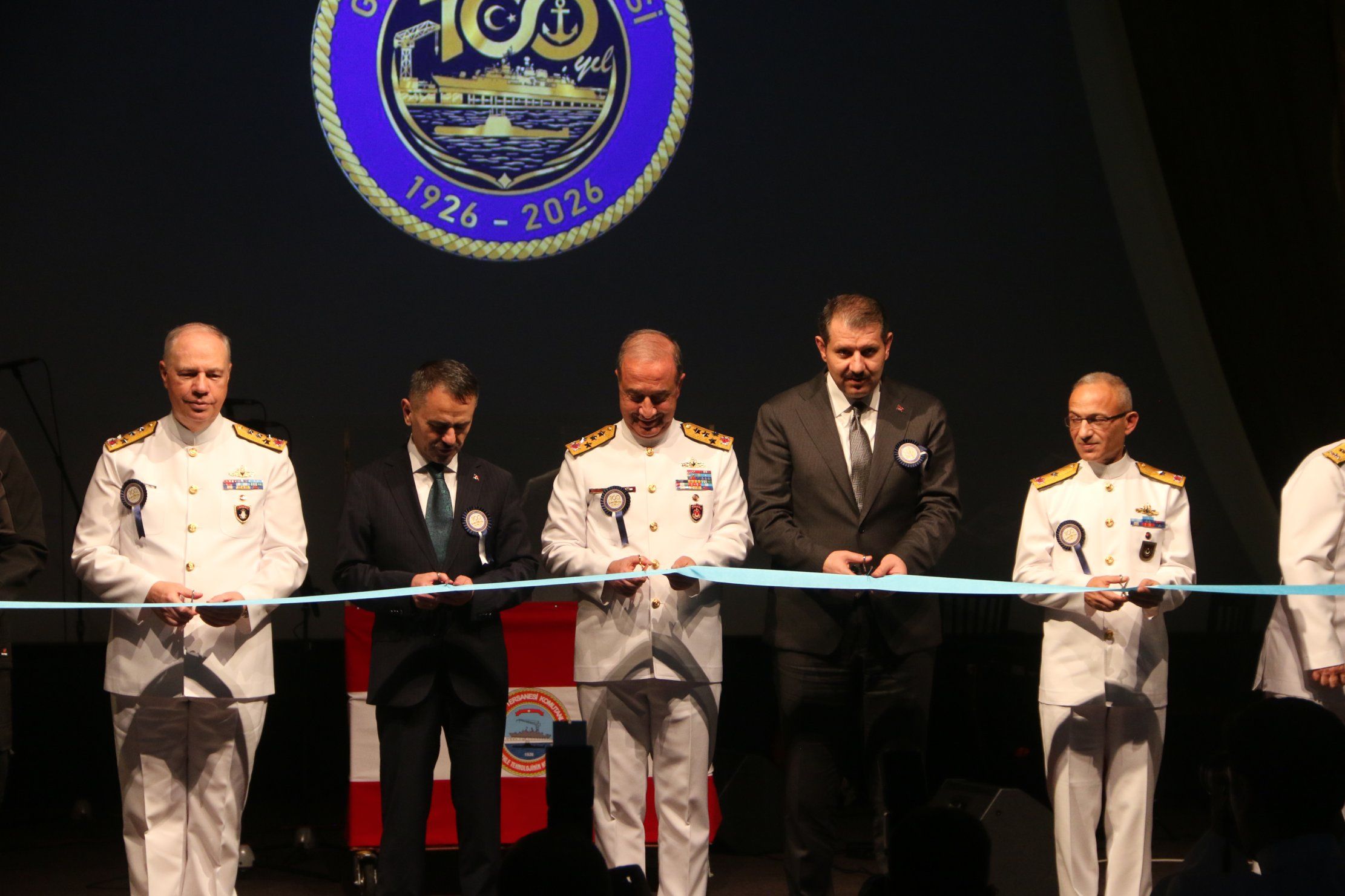 O R A M I R A L T A T L I O G L U 34 G E M I Y I T U R K D E N I Z 1554833 462689