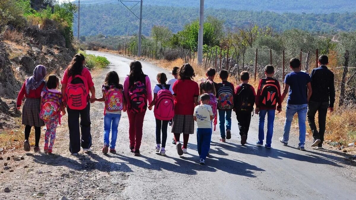 İYİ Partili Ergun: Kırsaldaki öğrenciler ulaşımsız ve yemeksiz kaldı