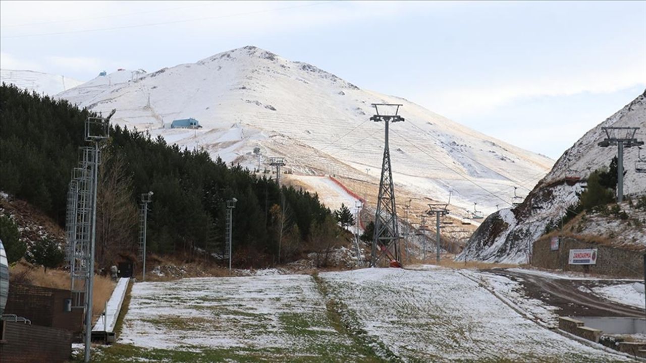 Palandöken'de "kayak garantisi" ile aralık ayının başında sezonun açılması bekleniyor