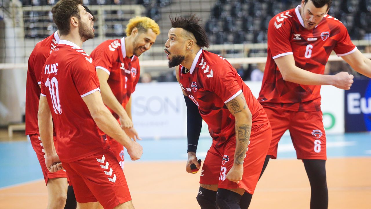 Spor Toto yarı final için parkeye çıkacak