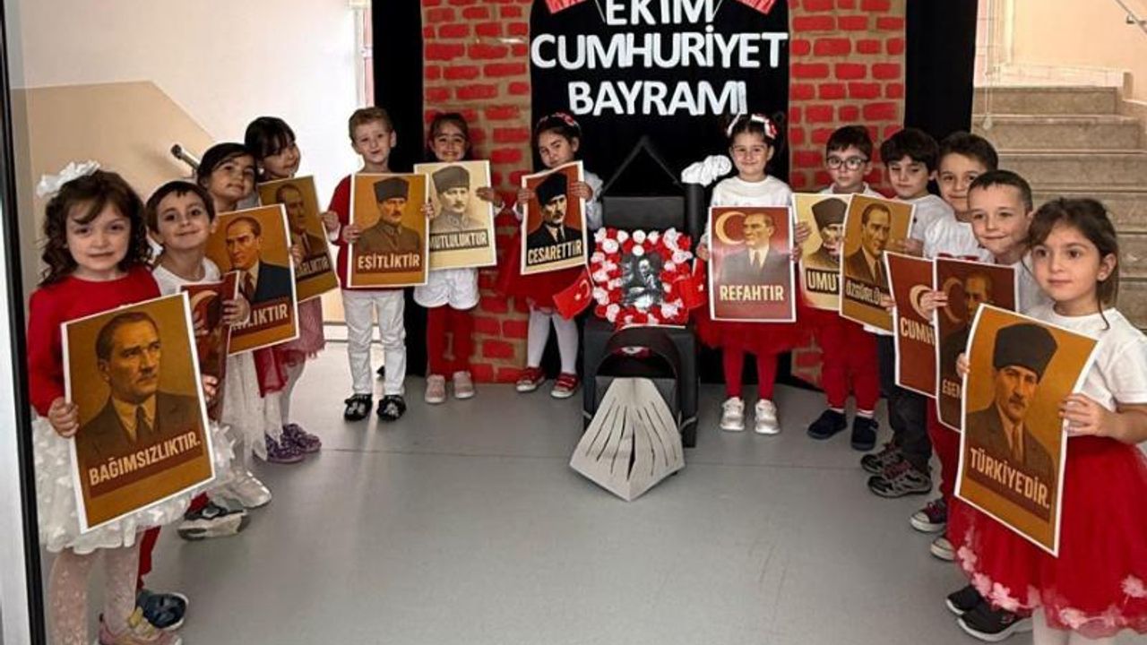 Çankaya’nın minikleri Cumhuriyet sevincini yaşadı