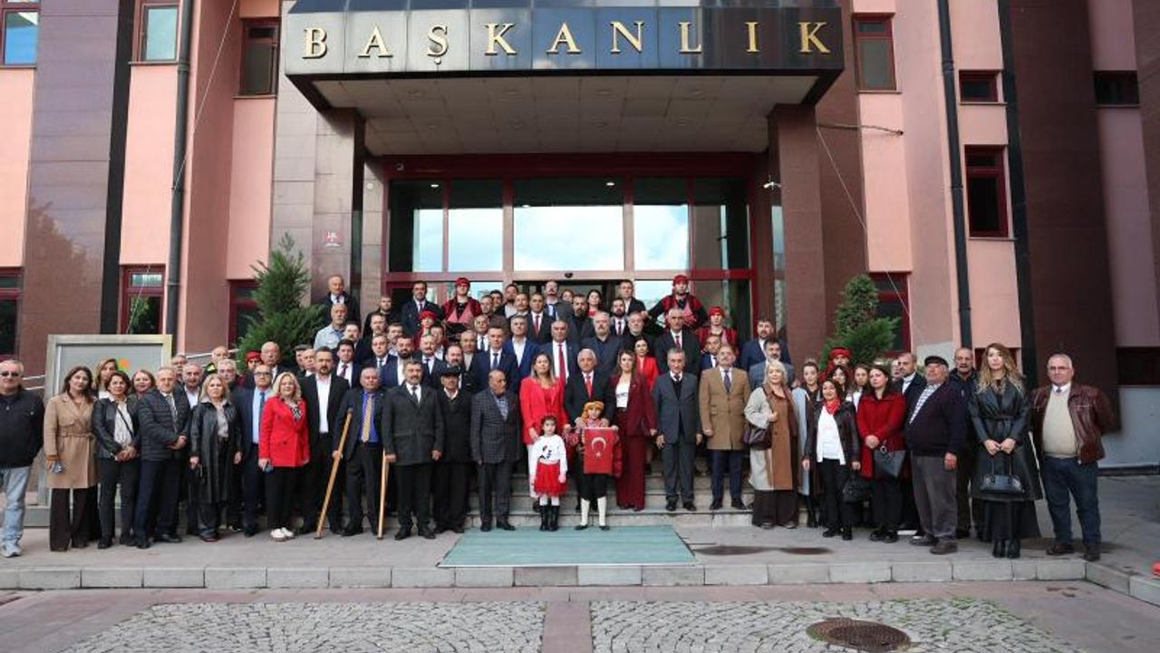 Mamak’ta 29 Ekim’in 102. yılı gurur ve coşkuyla kutlandı