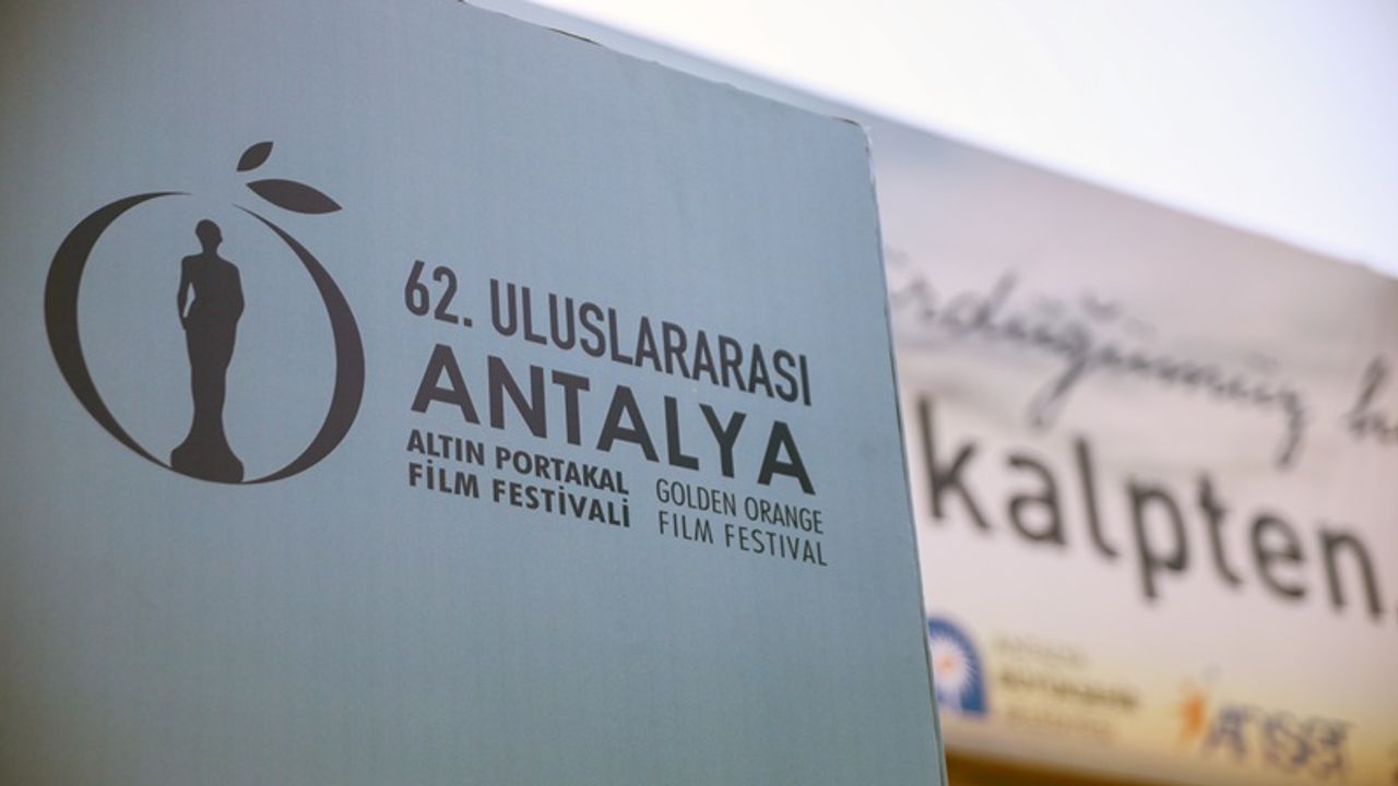 Altın Portakal 62'nci kez perdelerini açtı