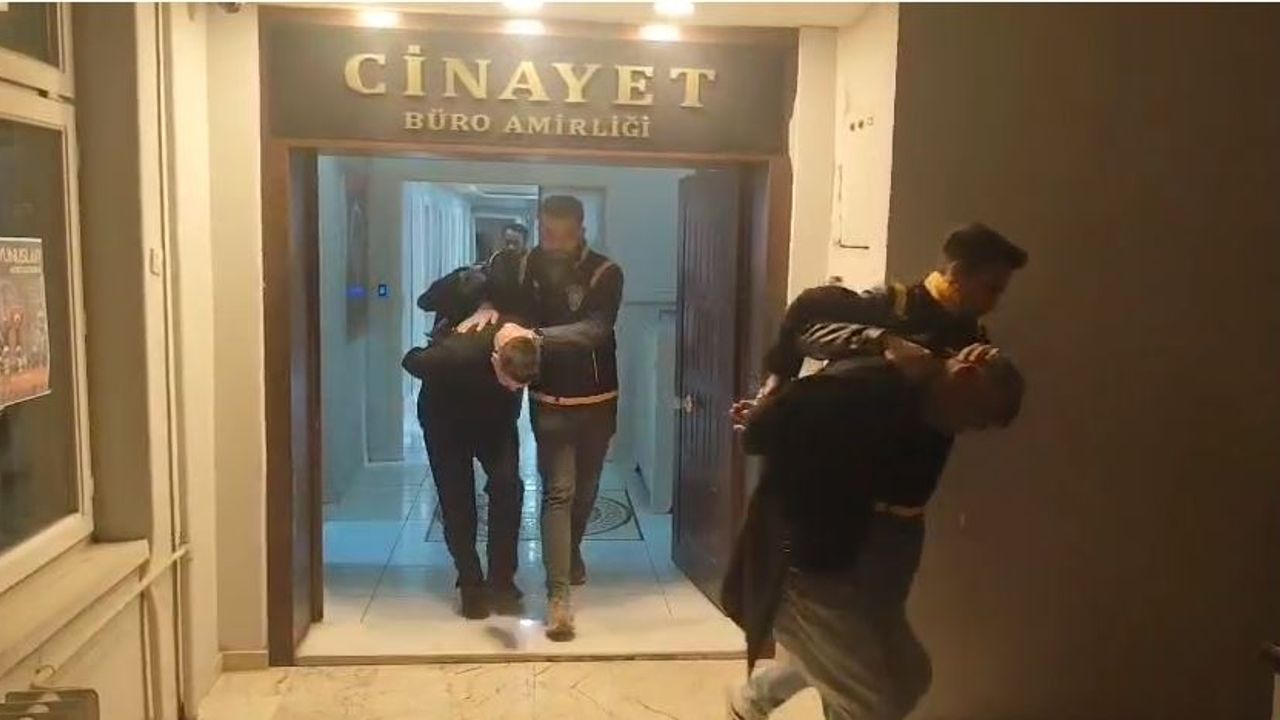 Ankara'da pompalı saldırıda 1 kişiyi öldürüp 1 kişiyi yaralayan şüpheli tutuklandı