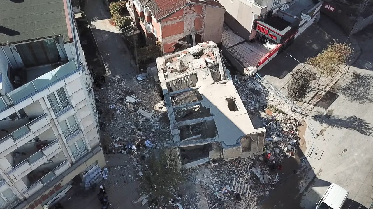 Gebze'de çöken bina 4,5 ay önce şikayet edilmiş