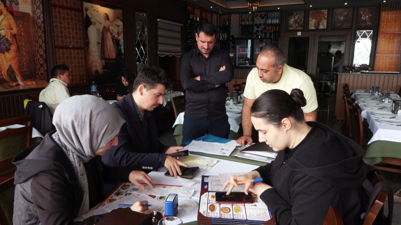 Beyoğlu'nda 4 turistin 59 bin lira hesap ödediği restoranda denetim