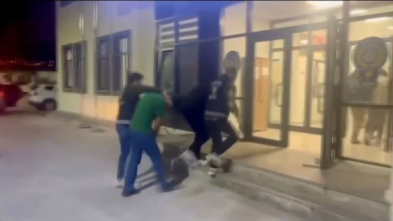 Maltepe'de uyuşturucu operasyonu: 4 şüpheli gözaltına alındı