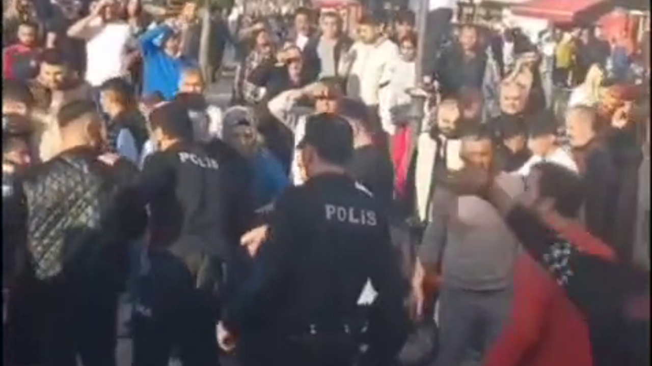 Liseli 2 kıza sözlü tacizde bulunup, esnafa bıçak çeken şüpheli tutuklandı