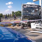 Ankara'da özel halk otobüsü ile kamyon çarpıştı: 2 ölü, 25 yaralı