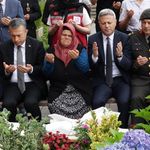 Şehit Eren Bülbül, kabri başında anıldı