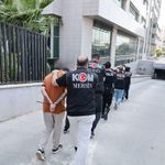Silahlı saldırı hazırlığındaki 2 kişi ile bağlantılı oldukları 4 şüpheli tutuklandı