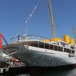 Atatürk'ün manevi mirası TCG Savarona, ziyaretçilerini duygulandırıyor