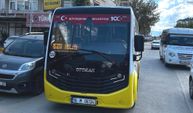 Park ettiği aracından indiği sırada yolcu minibüsü çarptı, ağır yaralandı