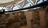 Göbeklitepe'de bulunan insan heykeli Neolitik Dönem algılarını yeniden şekillendiriyor
