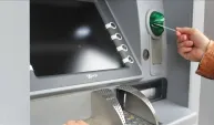 Esenler'de ATM'de kartının kalmasına sinirlenen kişi, güvenlik görevlisini bıçakla yaraladı