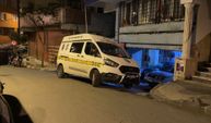 Şişli’de konuşmak için gittiği eşine ateş açtı; mermer parçaları kadını yaraladı