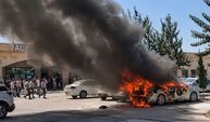 Şanlıurfa’da hastane otoparkındaki otomobil yandı
