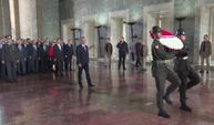 Yeni Parti Genel Başkanı Özel başkanlığındaki heyet, Anıtkabir'i ziyaret etti