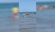 Samsun’da denizde boğulma tehlikesi geçiren 2 kişi kurtarıldı