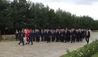Erdoğan Anıtkabir'i ziyaret etti